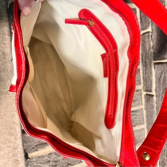 Valentino Purse - Picture 5 of 5